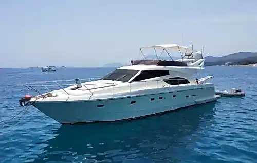 Feretti Konforuyla Maviliklerde Unutulmaz Anlar – Antalya / Kemer