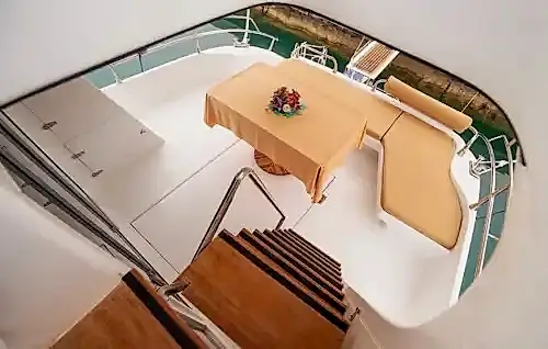 Alanya’da 16 Metrelik Özel Yapım Tekne ile Keyifli Gezi ve Özel Etkinlikler