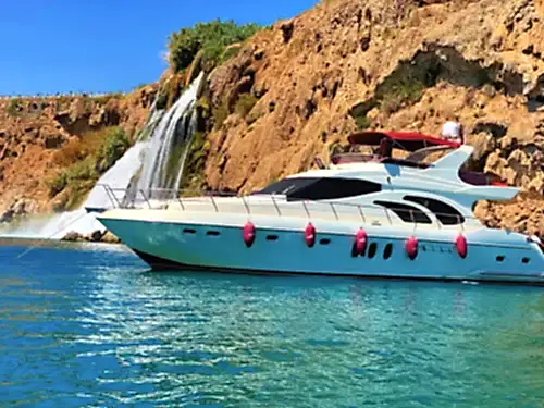 Luxury 4-Cabin Motor Yacht Rental for Cruises & Swimming in Alanya