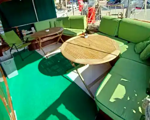 Bodrum’un göz alıcı koylarını keşfetmek için tasarlanmış 18 metrelik özel yapım tekne