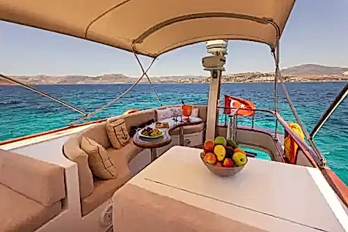 Bodrum’un Muhteşem Mavi Denizinde Konaklamalı veya Günübirlik Gulet