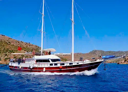 Marmaris Bozburun’un Sakin Sularında 5 Kabinli Lüks Gulet Tatili