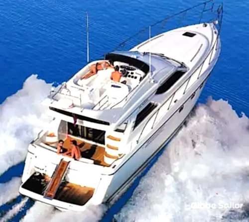 Çeşme Çıkışlı Ege’nin Serin Sularında Princess Motoryat ile Rüya Gibi Bir Deneyim