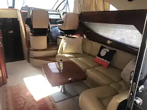 Göcek’te 16 Metrelik Fairline Motoryat ile Özel ve Lüks Bir Tatil