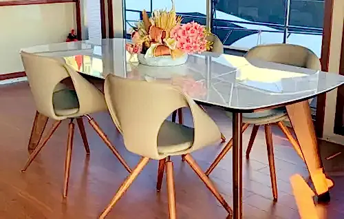 Bodrum'da Konforlu ve Modern Katamaran ile Lüks Bir Deniz Macerası!