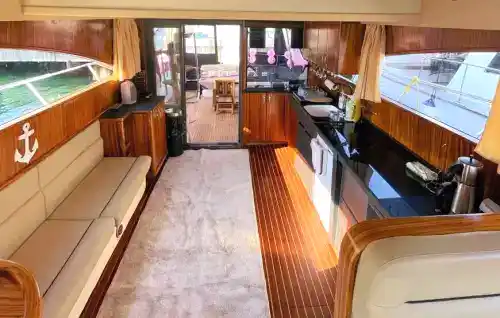 İstanbul'un Eşsiz Manzarasında Unutulmaz Bir Organizasyon İçin Yat Kiralayın!