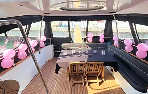 İstanbul'un Eşsiz Manzarasında Unutulmaz Bir Organizasyon İçin Yat Kiralayın!