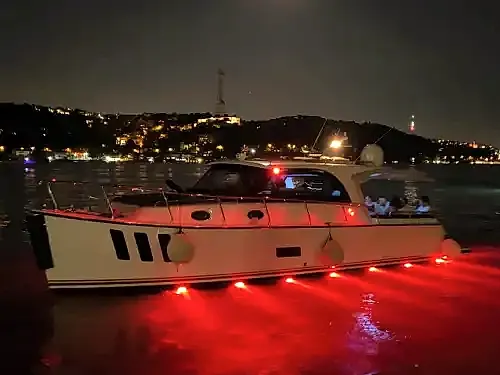 Bebek'te Fasıl ve Eğlence Organizasyonlarına Uygun Şık Yat Kiralama