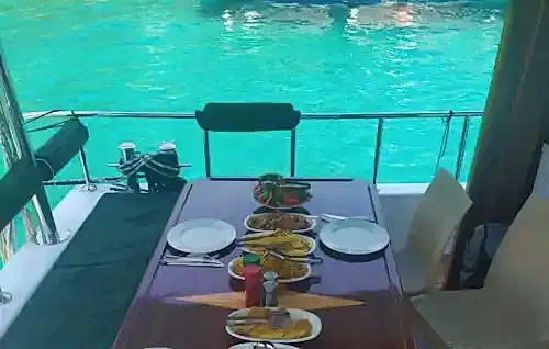 Romantik Bir Gün veya Eğlenceli Bir Parti İçin Kalkan’da Lüks Motoryat Kiralama