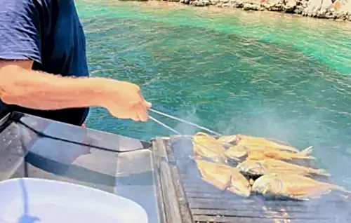 Denizde Unutulmaz Bir Deneyim: Kaş’ta Özel Yapım Lüks Yat