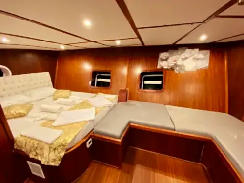 Denizle İç İçe Bir Tatil: 5 Kabinli Özel Gulet Kaş’ta!