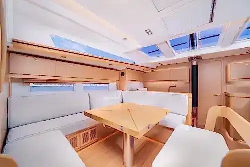 Lüks, Rahatlık ve Macera: Kaş’ta 14 Metrelik Bavaria Yelkenli Kiralayın