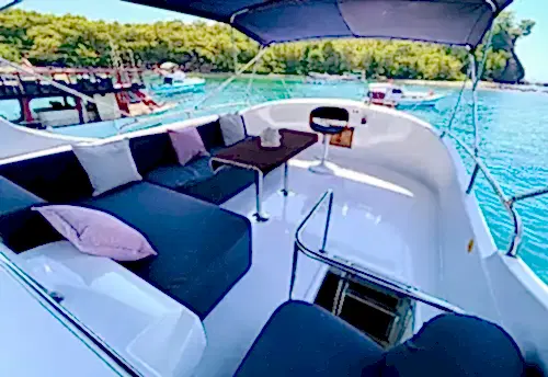 Masmavi Kemer Koylarında 15 Metrelik Motoryat Keyfi