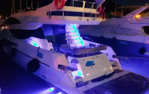 Bekarlığa Veda Partisi veya Romantik Bir Gün: Kemer’de Azimut Yat!