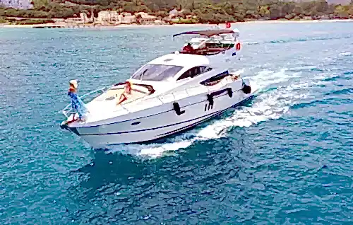 Bekarlığa Veda Partisi veya Romantik Bir Gün: Kemer’de Azimut Yat!