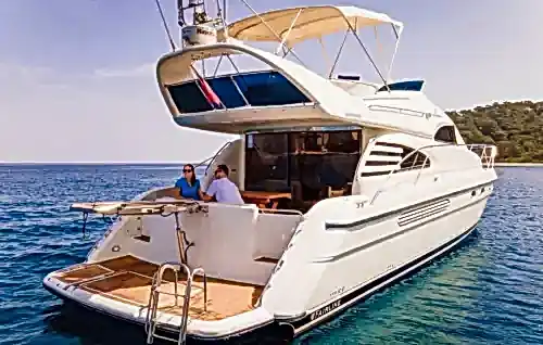 Kemer’in Maviliklerinde FairLine Yat ile Unutulmaz Anlar