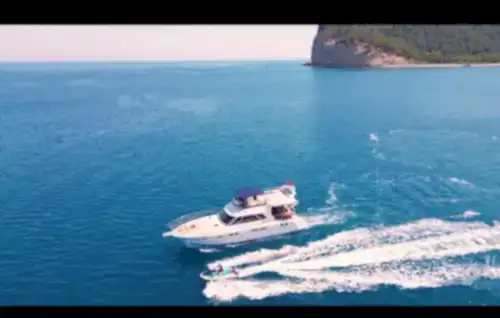 Lüks ve Özgürlüğü Bir Araya Getiren Horizon Motoryat Kiralama