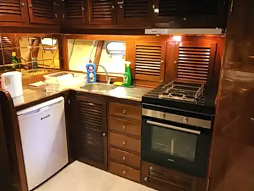 Kemer'de Yakıt Dahil, 3 Mürettebatlı, 20 Metrelik Yat Sizi Bekliyor!