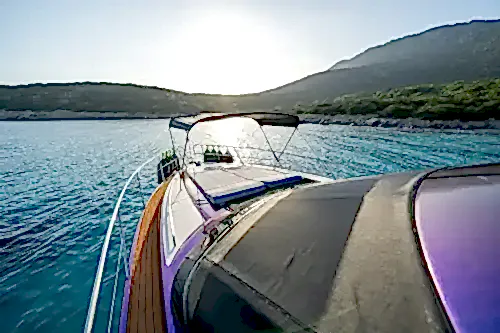 Bodrum’da Özel Yapım Motoryat ile Günübirlik ve Konaklamalı Lüks Tatil