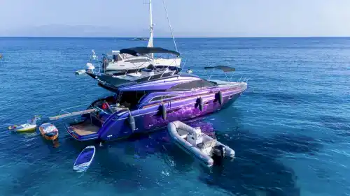 Bodrum’da Özel Yapım Motoryat ile Günübirlik ve Konaklamalı Lüks Tatil