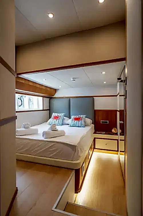 2 Kabinli Şık Motoryat – Özel Günleriniz İçin Mükemmel Seçim