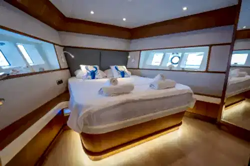 2 Kabinli Şık Motoryat – Özel Günleriniz İçin Mükemmel Seçim