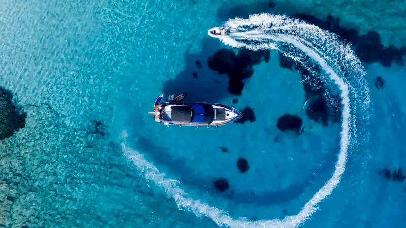 Bodrum’da Özel Yapım Motoryat ile Günübirlik ve Konaklamalı Lüks Tatil